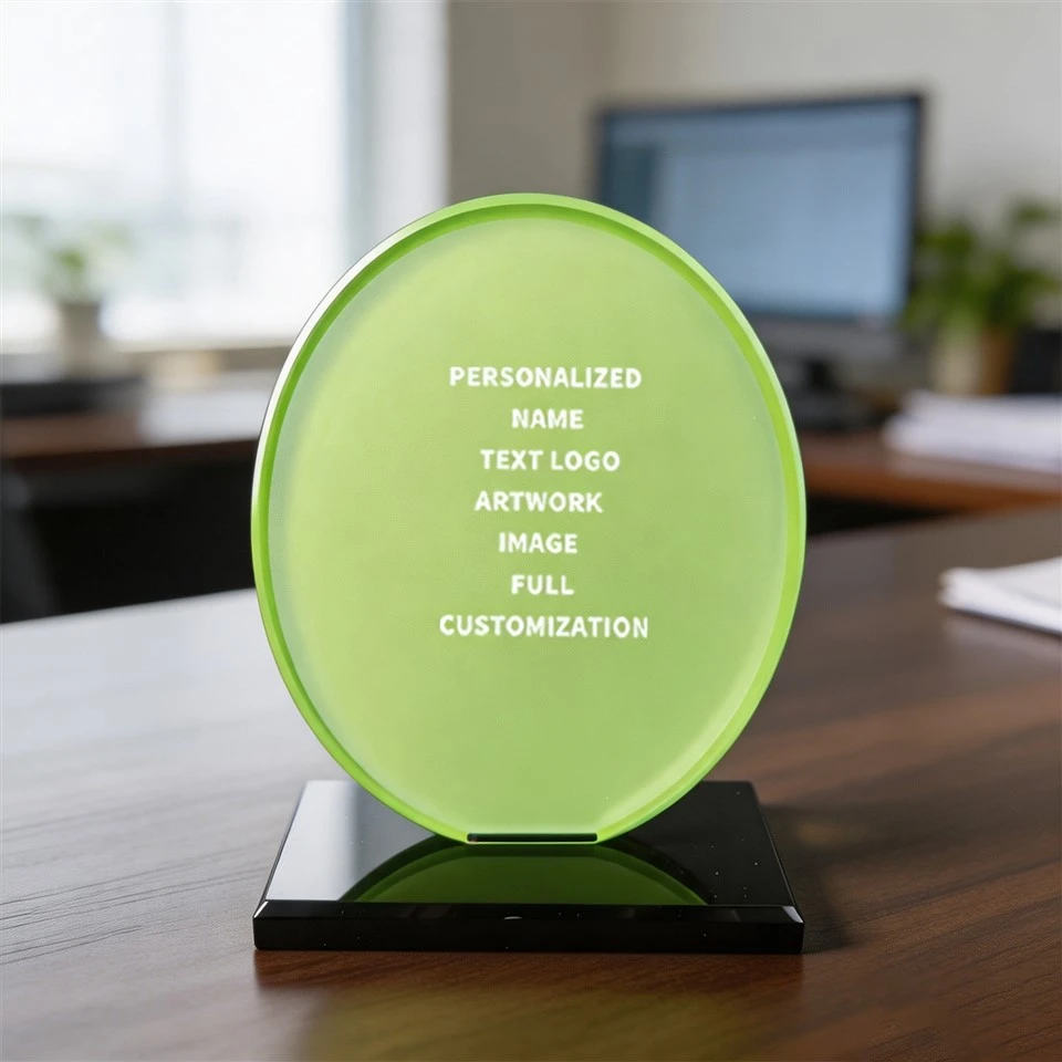 Plaque de récompense en cristal givré ovale vert
